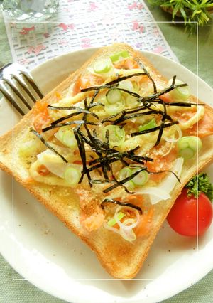 焼き鮭ﾘﾒｲｸ⋆和トースト-レシピのメイン写真