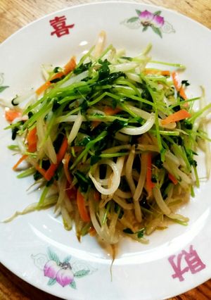 豆苗の炒めもの-レシピのメイン写真