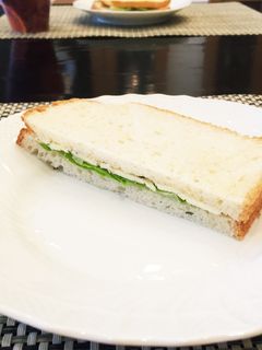 簡単ブルーチーズとサラダ菜のサンドイッチ-レシピのメイン写真