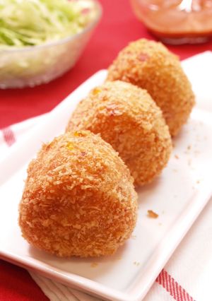 おむすびコロッケ☆からあげ入り-レシピのメイン写真
