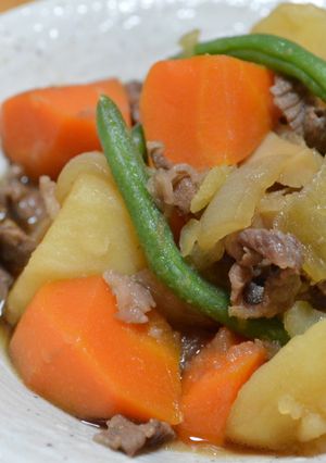 お玉で量って簡単肉じゃが-レシピのメイン写真