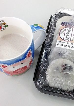 あわしま堂の大福で牛乳ぜんざい-レシピのメイン写真