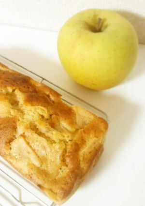 簡単！りんごのパウンドケーキ-レシピのメイン写真