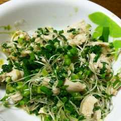 รูปของ 簡単ヘルシー副菜♪ささみの和風和え♪