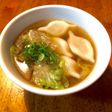 創味シャンタンDXでレタス餃子スープ