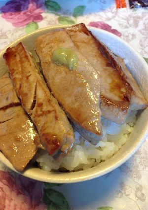 魚河岸風！鮪の赤身のお刺身ステーキ丼♪-レシピのメイン写真