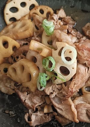 れんこんと豚肉のお手軽炒め-レシピのメイン写真