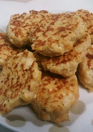 一歳も食べれるふわふわつくね♪-レシピのメイン写真