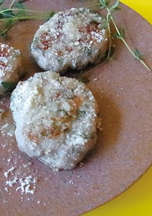 チーズと香草風味のすり身焼き-レシピのメイン写真