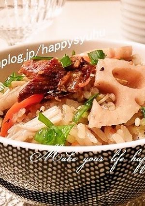 さんまの蒲焼き缶とレンコン☆炊き込みご飯-レシピのメイン写真