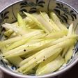 セロリの簡単マリネ♪