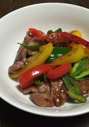 パプリカと豚肉のオイスター生姜炒め-レシピのメイン写真
