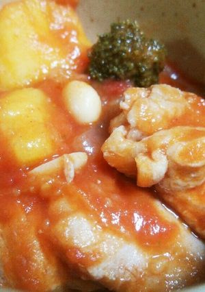 ＊リメイクも楽しめる鶏肉のトマト煮込み＊-レシピのメイン写真