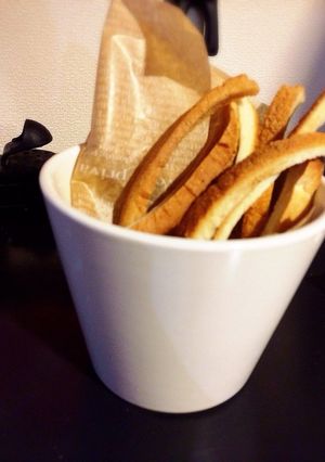 レンジで簡単！パンの耳スナック-レシピのメイン写真