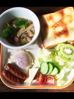 ココナッツオイルパウダー☆トースト-レシピのメイン写真