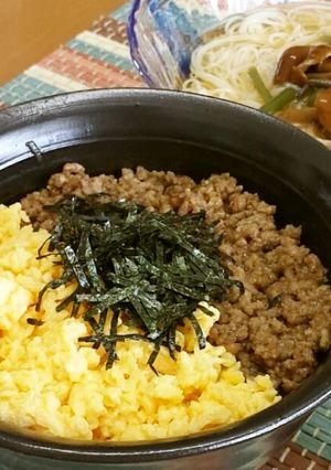 豚そぼろと卵そぼろの2色丼-レシピのメイン写真