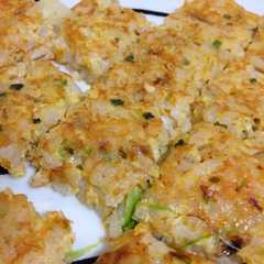 รูปของ 栄養満点幼児食★ ごはんのお好み焼き風