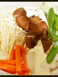 ☆創味シャンタンで絶品!中華風豆乳鍋☆-レシピのメイン写真