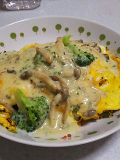 クリームソースのオムライス-レシピのメイン写真