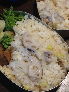シャンタンDXで☆レンコン炊き込みご飯-レシピのメイン写真