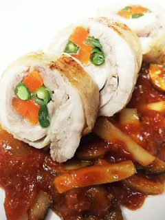 クリスマスに★ロールチキンのトマトソース-レシピのメイン写真