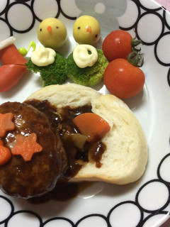 X'mas♡カレー・パンonハンバーグ♡-レシピのメイン写真