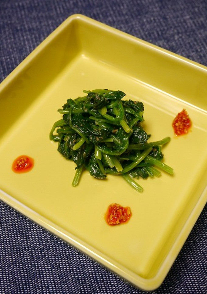 ほうれん草の胡麻和え(辛味ソース添え)-レシピのメイン写真