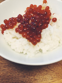 秋はいくら丼(生筋子がイクラになるの?)-レシピのメイン写真
