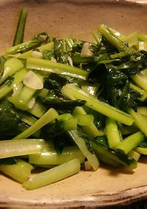 創味シャンタンDXで！小松菜の中華風炒め-レシピのメイン写真