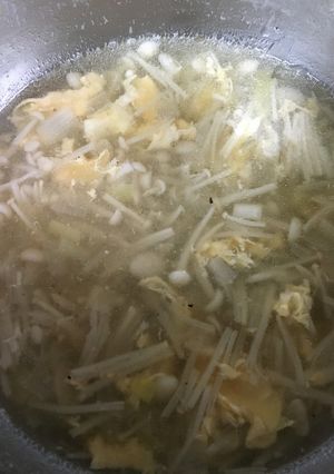 創味シャンタンDXで朝に優しいスープ-レシピのメイン写真
