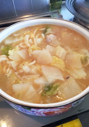 白菜と肉団子のあったか鍋〜-レシピのメイン写真