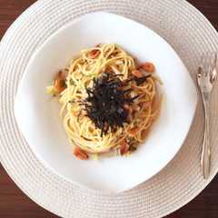 A picture of ごま油香るネギたっぷり和風パスタ.