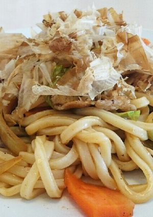 お一人様ランチにも♪だしソース焼きうどん-レシピのメイン写真