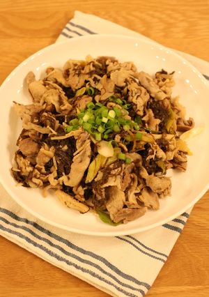 簡単！もずくと豚肉のポン酢炒め-レシピのメイン写真
