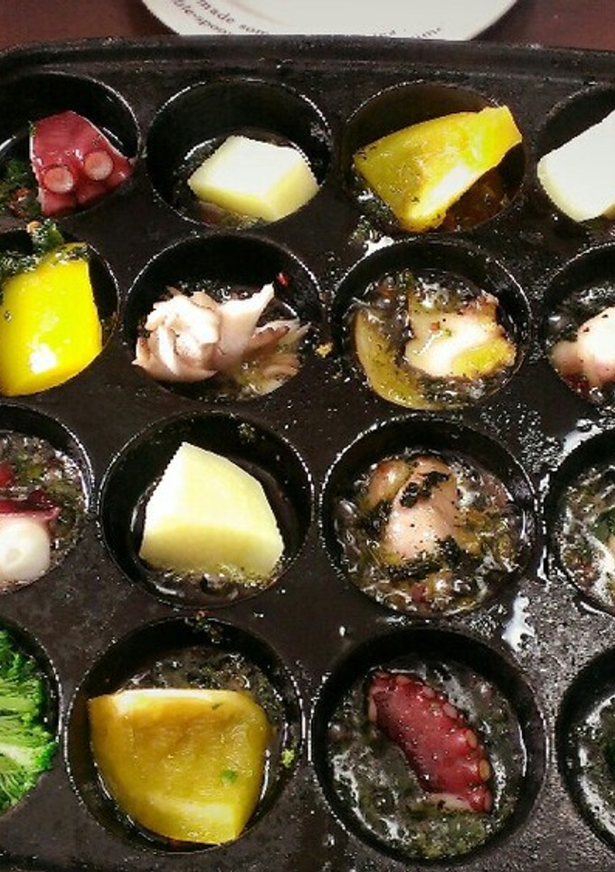 たこ焼き器でスペイン風簡単アヒージョ-レシピのメイン写真