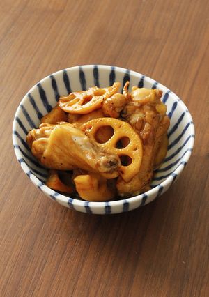 鶏手羽元とれんこんの黒酢煮-レシピのメイン写真