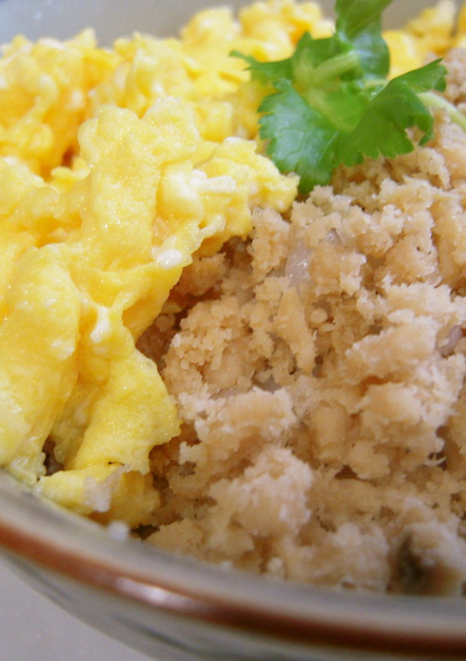 おからでかさ増し☆鶏そぼろ丼♪-レシピのメイン写真