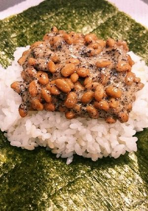 納豆とゆかりのおにぎらず。-レシピのメイン写真