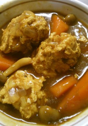 簡単♪鶏肉でお団子！肉団子のカレー煮込み-レシピのメイン写真