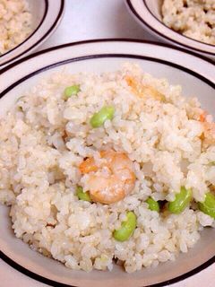 炊飯器で♪エビと枝豆のピラフ☆-レシピのメイン写真