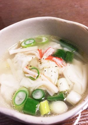 寒い日のワンタンスープ(^.^)-レシピのメイン写真