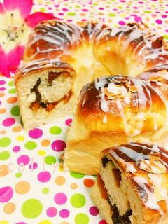 柿とシナモンとレーズンのリングパン-レシピのメイン写真