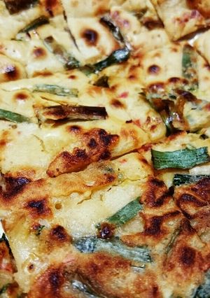 ニラと炒飯の素で簡単もちもちチヂミ♪-レシピのメイン写真