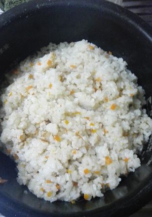 創味シャンタンDXで炊き込みご飯♪-レシピのメイン写真