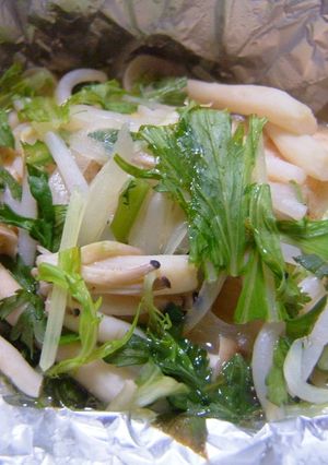野菜盛りだくさん♪簡単塩鮭のホイル焼き-レシピのメイン写真