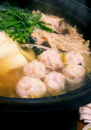 鍋に♥あったか簡単★はんぺん鶏団子♥-レシピのメイン写真