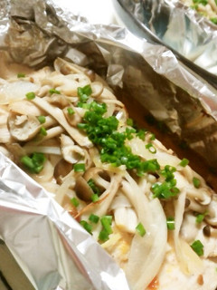 鶏むね肉とキノコでヘルシーホイル焼き-レシピのメイン写真