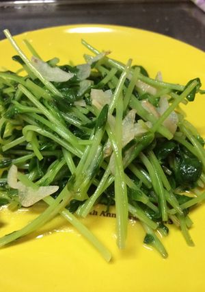 ヘルシー 台湾の味 豆苗のシャンタン炒め-レシピのメイン写真
