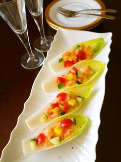 サーモンと彩り野菜のチコリカップサラダ-レシピのメイン写真