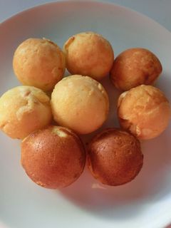たこ焼き器で!ふわふわベビーカステラ-レシピのメイン写真